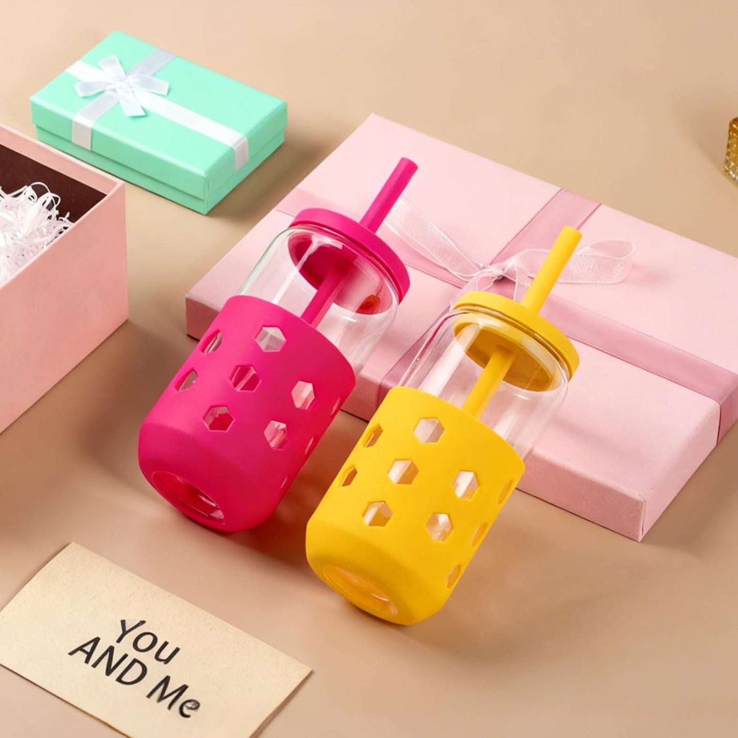 Glass Cups with Silicone Lids and Straws (4 Pcs), 16oz Drinking Glasses Set with Silicone Sleeves for Coffee Bar Accessories Iced Coffee Cups with Lids, Glass Tumbler Reusable for Gifts