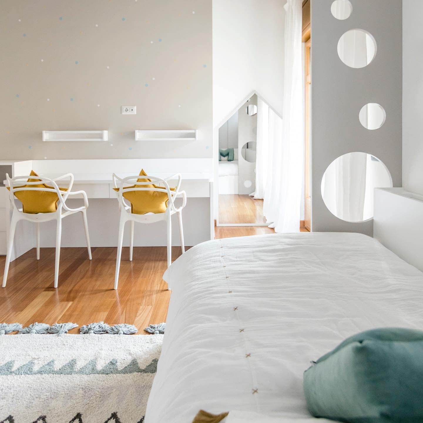 JIKAL Star Moon Shaped Pillow Soft Velvet Nursery Stuffed Throw Pillows for Kids Room Couch Reading Nook Decor (Star, Yellow)