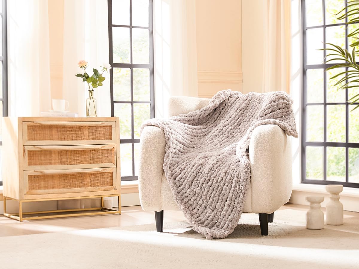 L'AGRATY Chunky Knit Blanket Throw - Soft Chenille Yarn Throw Blanket 40x50: Handmade Thick Cable Knit Crochet Blanke - Large Knit Blanket Chunky Rope Knot Throw Blanket for Couch Sofa Bed Home Decor