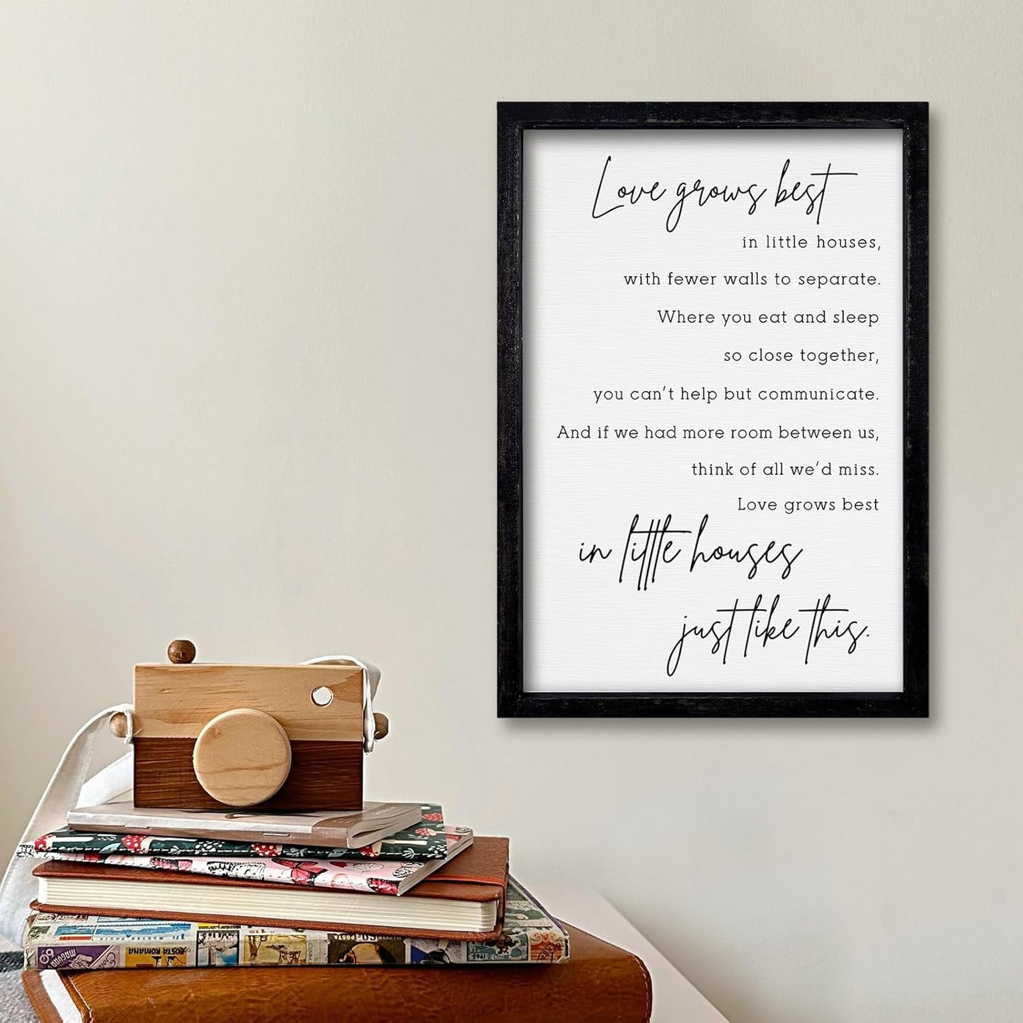 comurdyo Love Grows Best In Iittle Houses Wall Decor 16"×11" Inspirational Love Quote Sign Family Wood Framed Wall Hanging Art (Black)