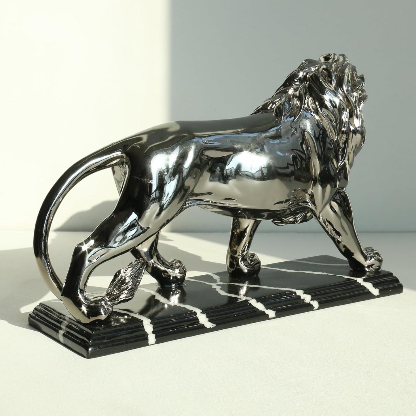 Lukitas Lion Sculpture Decor - Animal Figurine Decorative Ornament for Living Room Office, or Shelf, Collectible Gifts for Lion Lover, Resin