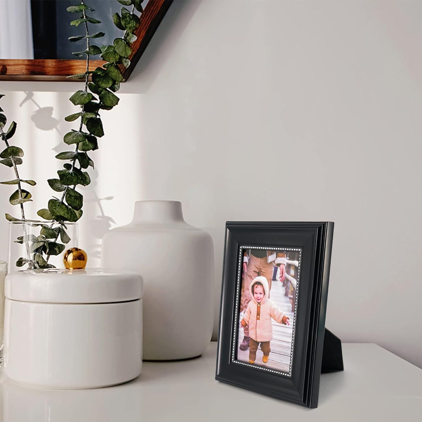 GraduationMall 4x6 Picture Frames, Real Glass, Display Photos for Wall or Tabletop, Black with Silver Beads, 2-Pack