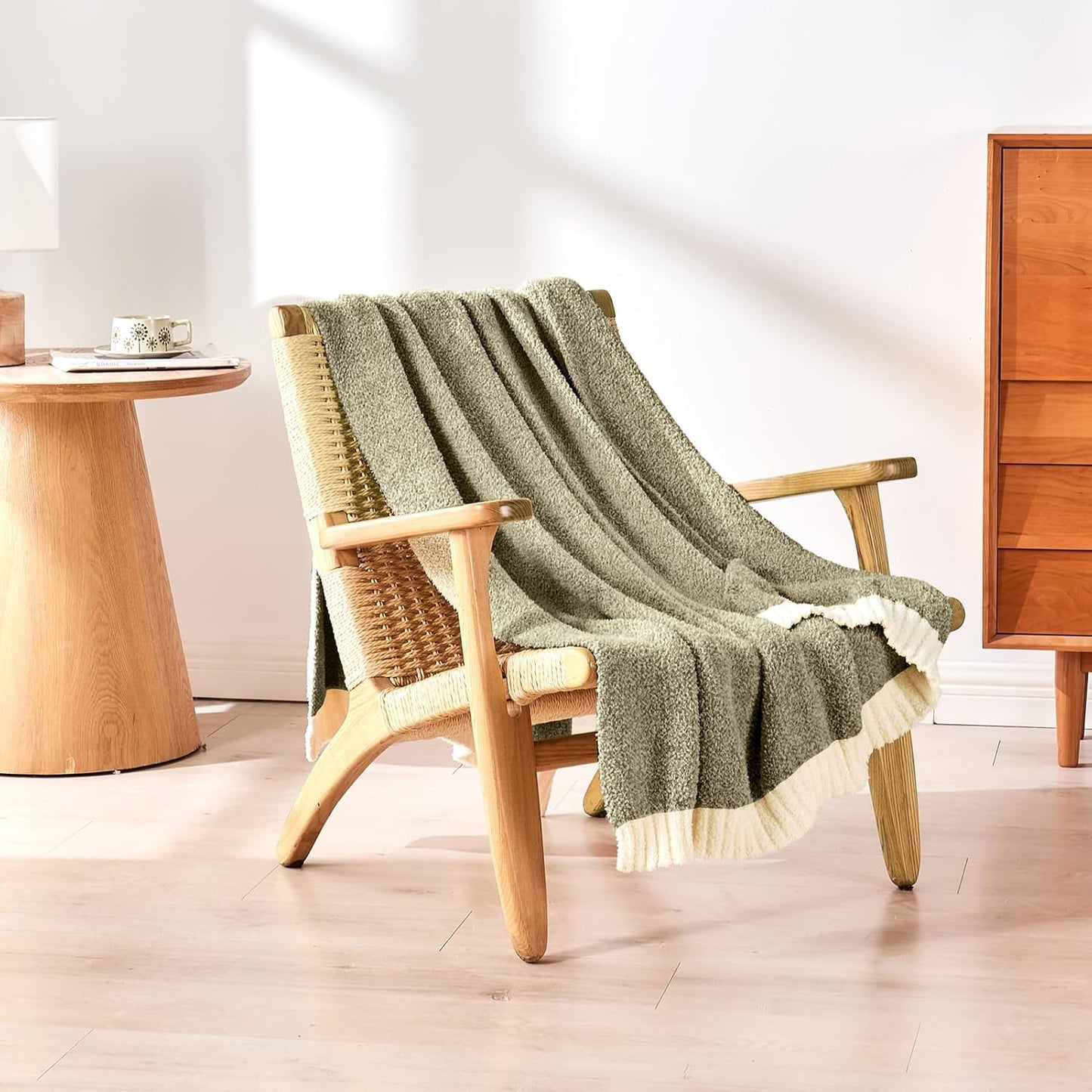 CozeCube Super Soft Fullfy Microfiber Reversible Knitted Blankets, Warm Cozy Fuzzy Plush Throw, Olive Green and White Melange Throw Blanket for Couch Bed Sofa, 50" x 60"