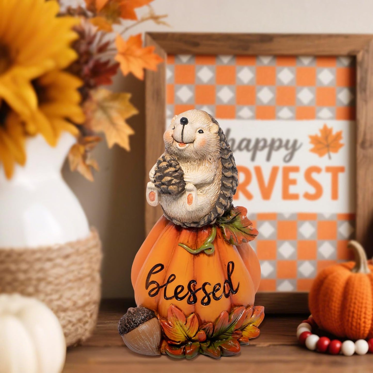 Hodao Blessed Pumpkin Hedgehog Figurine – Fall Harvest Festival Decor, Hedgehog Holding Corn – Thanksgiving Centerpiece, Autumn Home Decoration for Family Joy & Prayer (Orange-2)