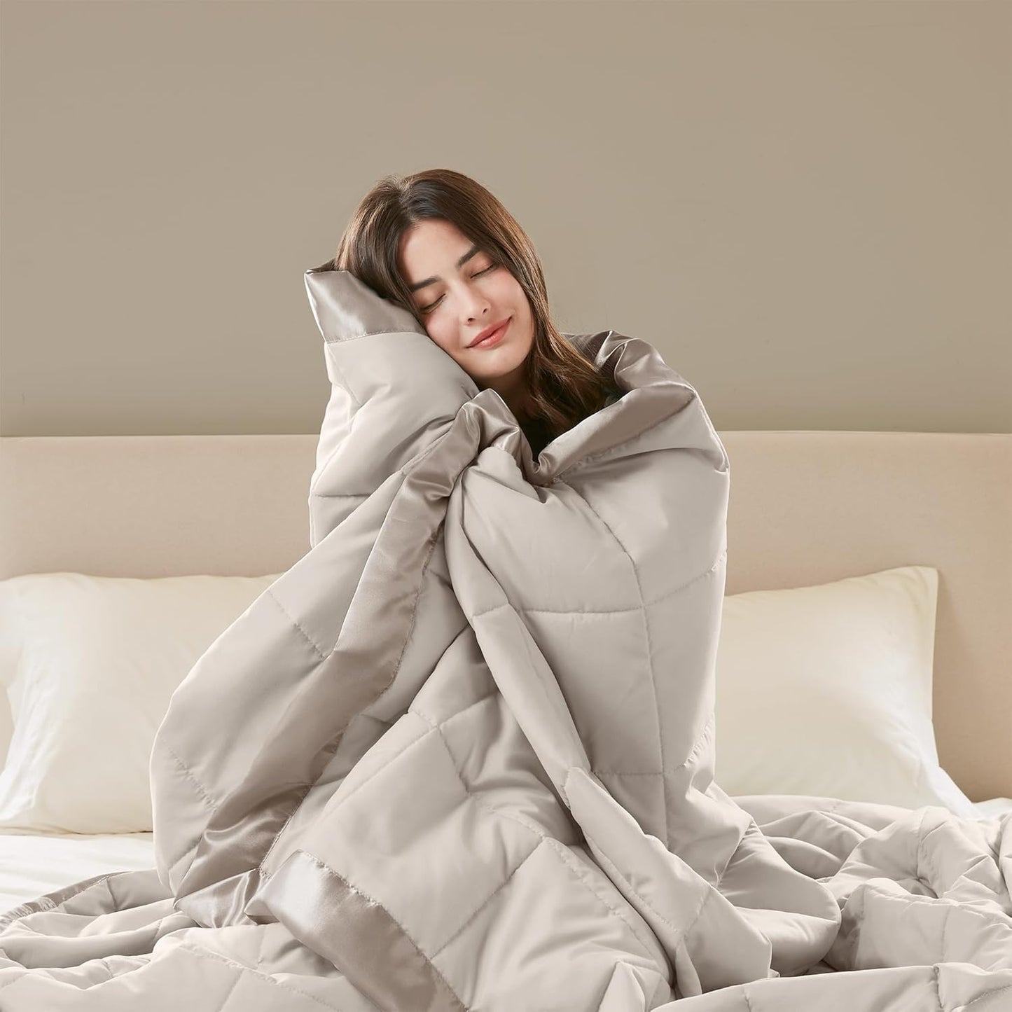 Madison Park Windom Down Alternative Blanket, Premium 3M Scotchgard Moisture Wicking Treatment, Lightweight and Soft Bed Cover For All Season, Satin Trim, Grey Twin