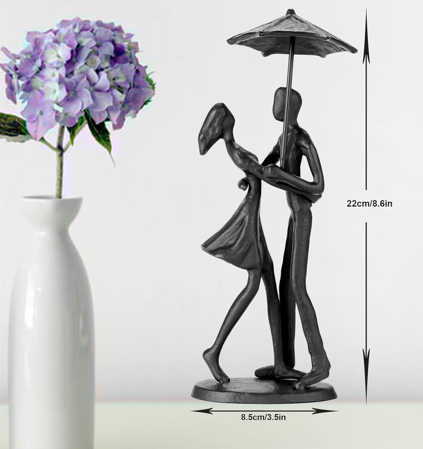 Loving Couple Under Umbrella Bronze Sculpture, Handcrafted Art Metal Statue Romantic Art Iron Statue 6th 11th 20th 40th 50th for Couple