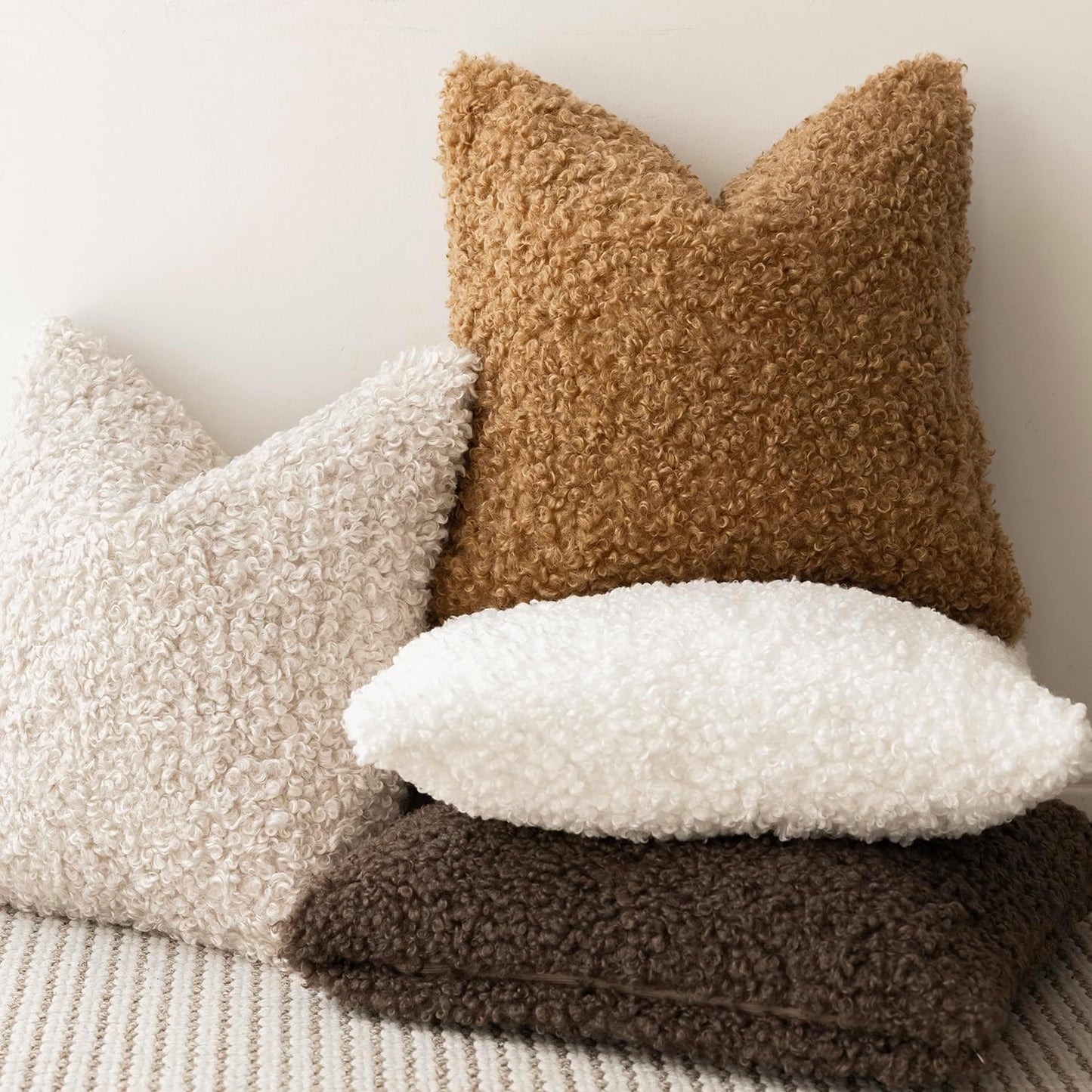 Foindtower 2 Pieces 24x24 Inch Bronze, Faux Fur Throw Pillow Cover Accent Sherpa Pillow Fuzzy Soft Pillowcases Sheepskin Decorative Fleece Cushion Case for Bed Couch Living Room