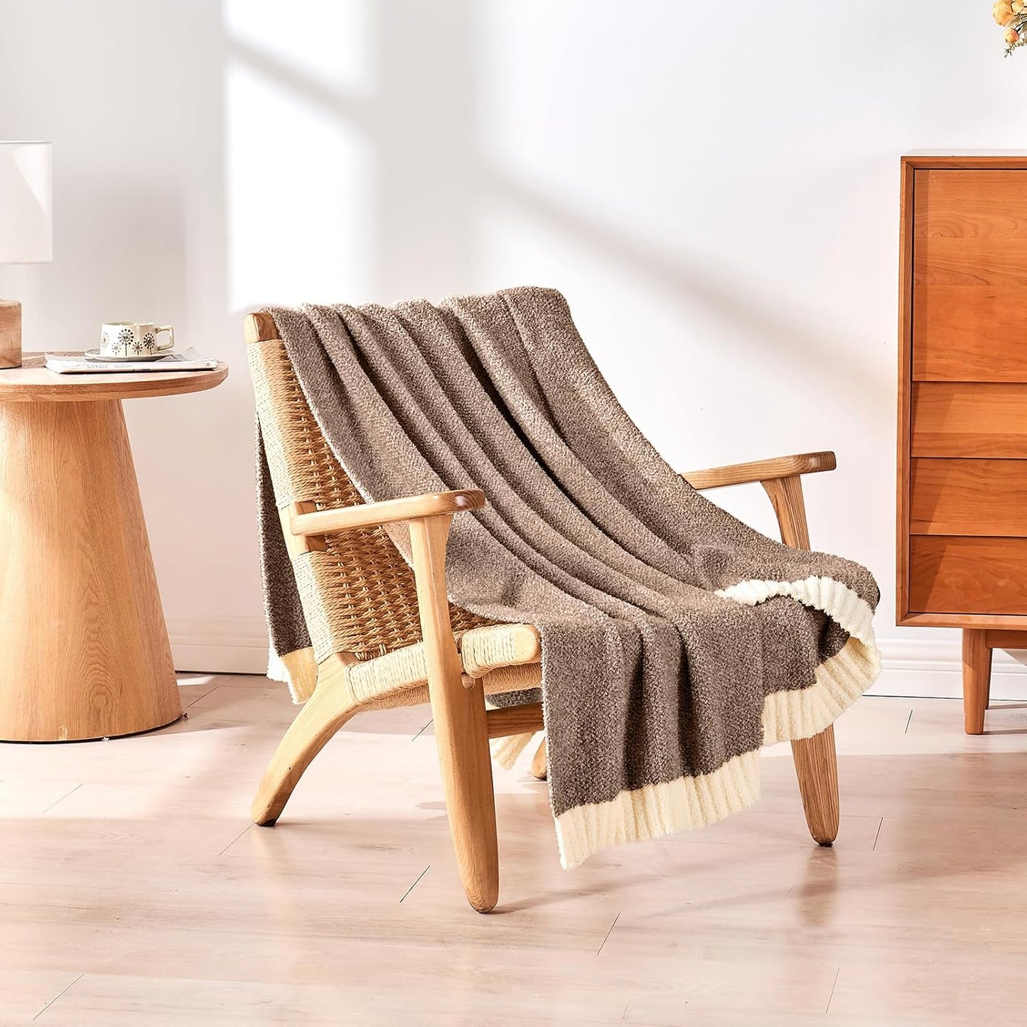 CozeCube Super Soft Fullfy Microfiber Reversible Knitted Blankets, Warm Cozy Fuzzy Plush Throw, Dark Brown and White Melange Throw Blanket for Couch Bed Sofa, 50" x 60"