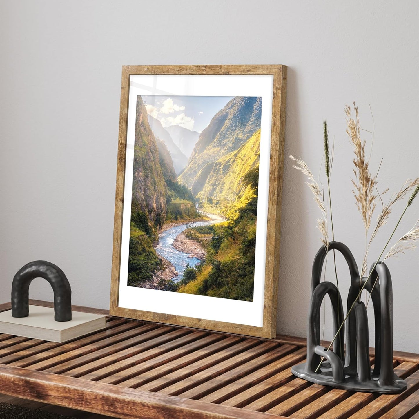 iRahmen 18x24 Picture Frame Set of 2, Rustic Brown Wood Poster Frame with Plexiglass, Display 16x20 Picture with Mat or 18 x 24 Without Mat for Photo Wall Gallery Mounting