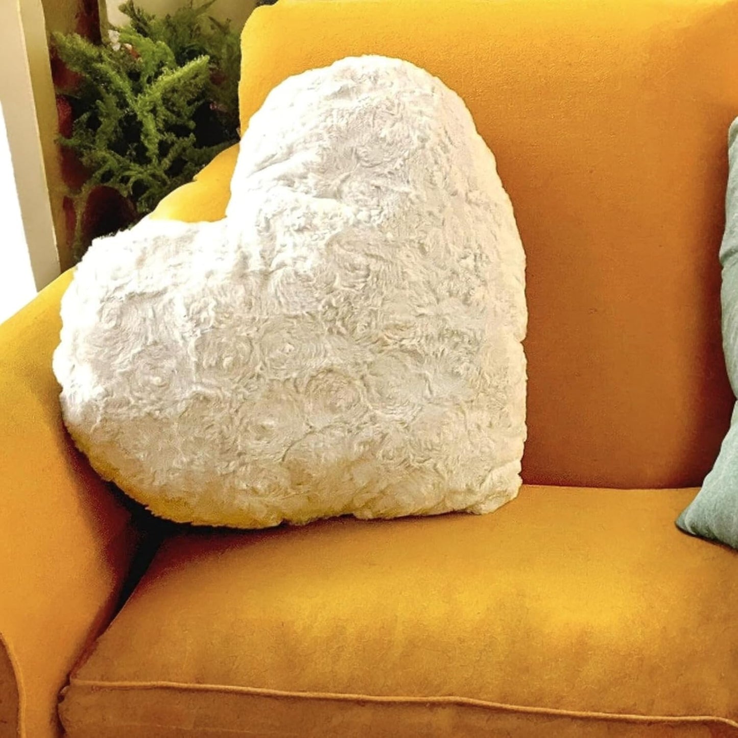 DaDalogy Bedding Luxury Dreamy White Faux Fur Heart Pillow - Lovely Valentine Gift Throw Cushion with Sewn Insert - Fluffy Cute Romantic Soft Sherpa Backside | Upgraded- 16” x 14”