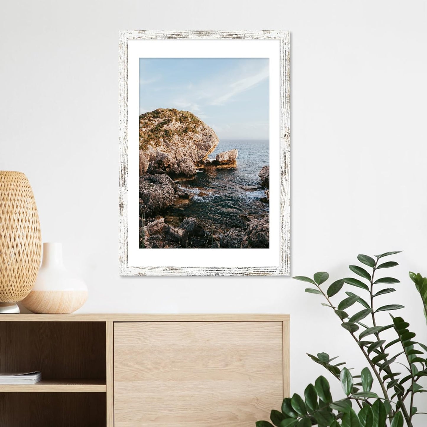 iRahmen 24x36 Poster Frame Set of 2 with Plexiglass, Distressed White Wood Frames Display 20x30 Picture with Mat or 24 x 36 Without Mat, Photo Gallery Wall Mounting Horizontal and Vertical