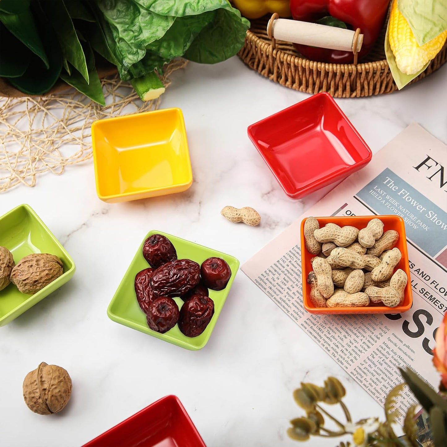 Domensi 24 Pcs Dipping Sauce Bowls, 3 oz Soy Sauce Dishes Dip Bowls Set for Tomato BBQ Ketchup Sushi and Other Party Supply Dinner(Bright Color)