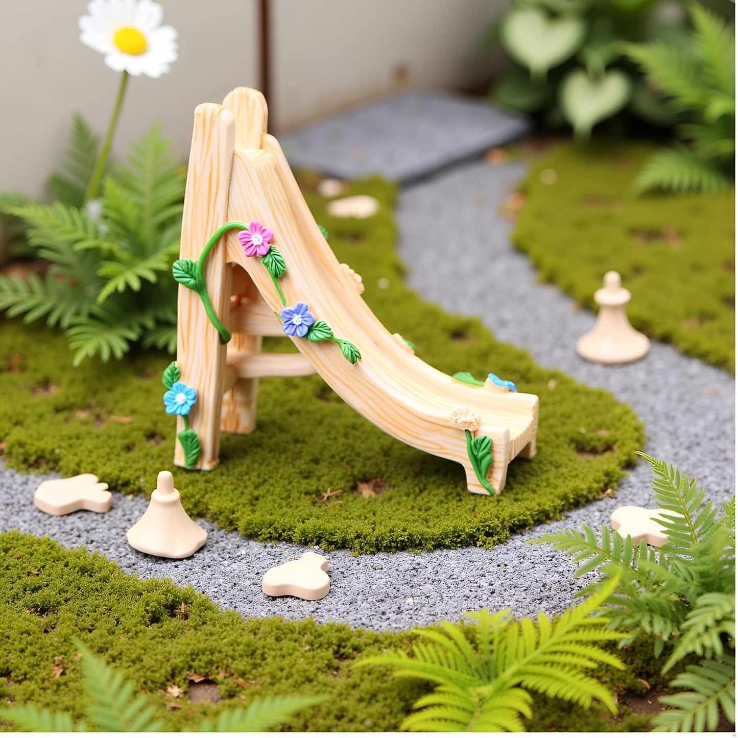 Kai Dream Miniature Fairy Garden Accessories, Resin Slide, 2.8 * 1.4 * 2.8 inches, Decorative Landscape, Dollhouse Decor
