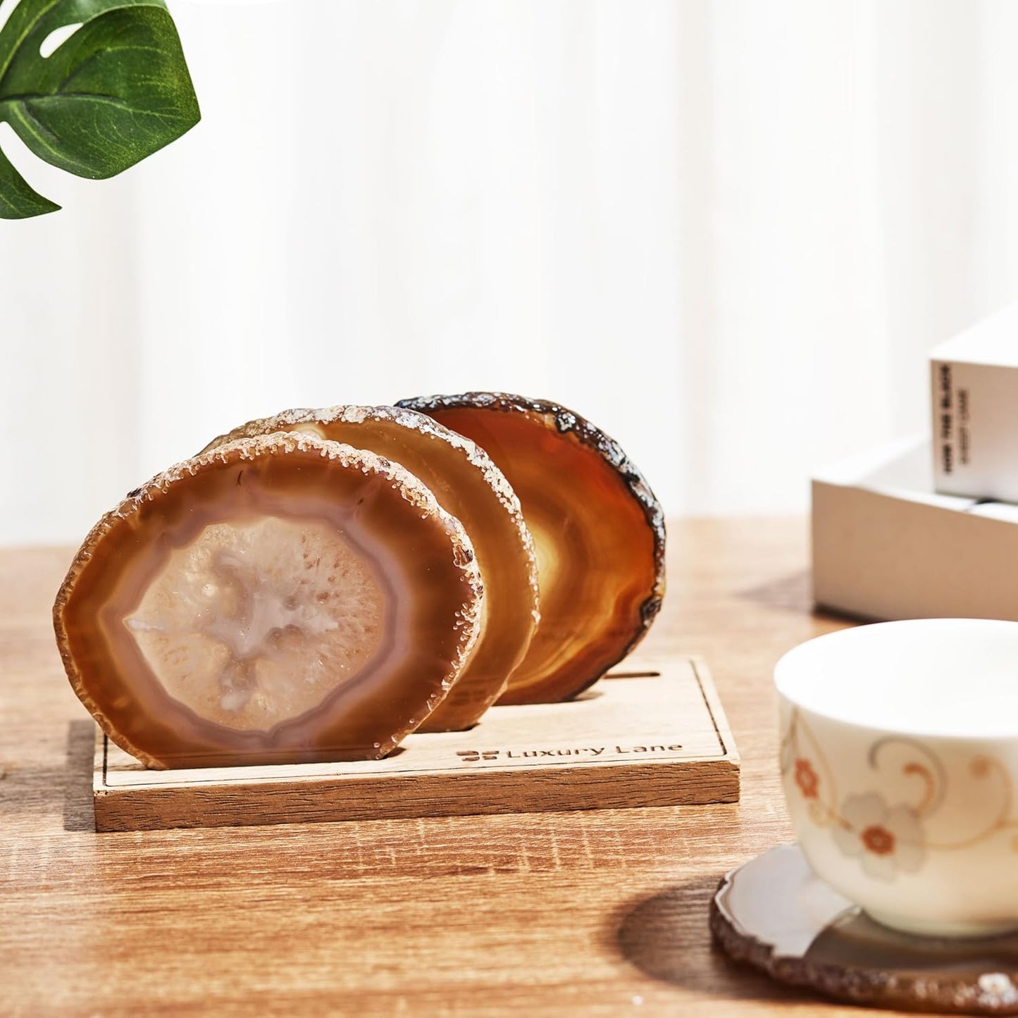 Luxury Lane Set of 4 Large Natural Brazilian Agate Slice Geode Rock Stone Drink Coasters with Wood Holder 4.3-4.7 inch Centerpiece Table Decoration, Oak Brown