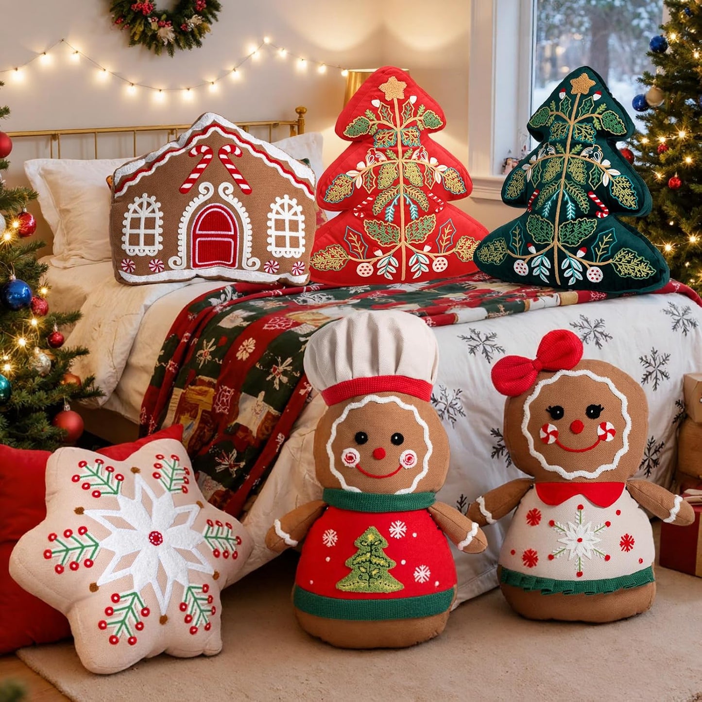 Lanpn Christmas Throw Pillows Set of 3, Christmas Decoration Winter Throw Cushion Snowflake Gingerbread House 3D Shaped Xmas Tree Pillow for Sofa Living Room Bedroom Xmas Decor