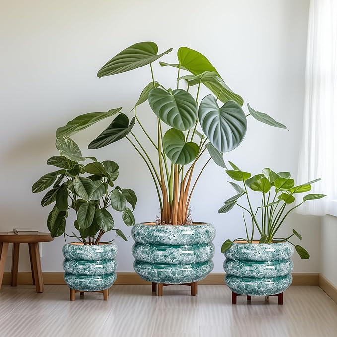 SQOWL 8 Inch Pot for Plants Indoor - Ceramic Planter Medium Plant Pot with Drainage Hole Round Flower Pot Outdoor Mid-Century Planter for Entry Way Table Home Decor Green