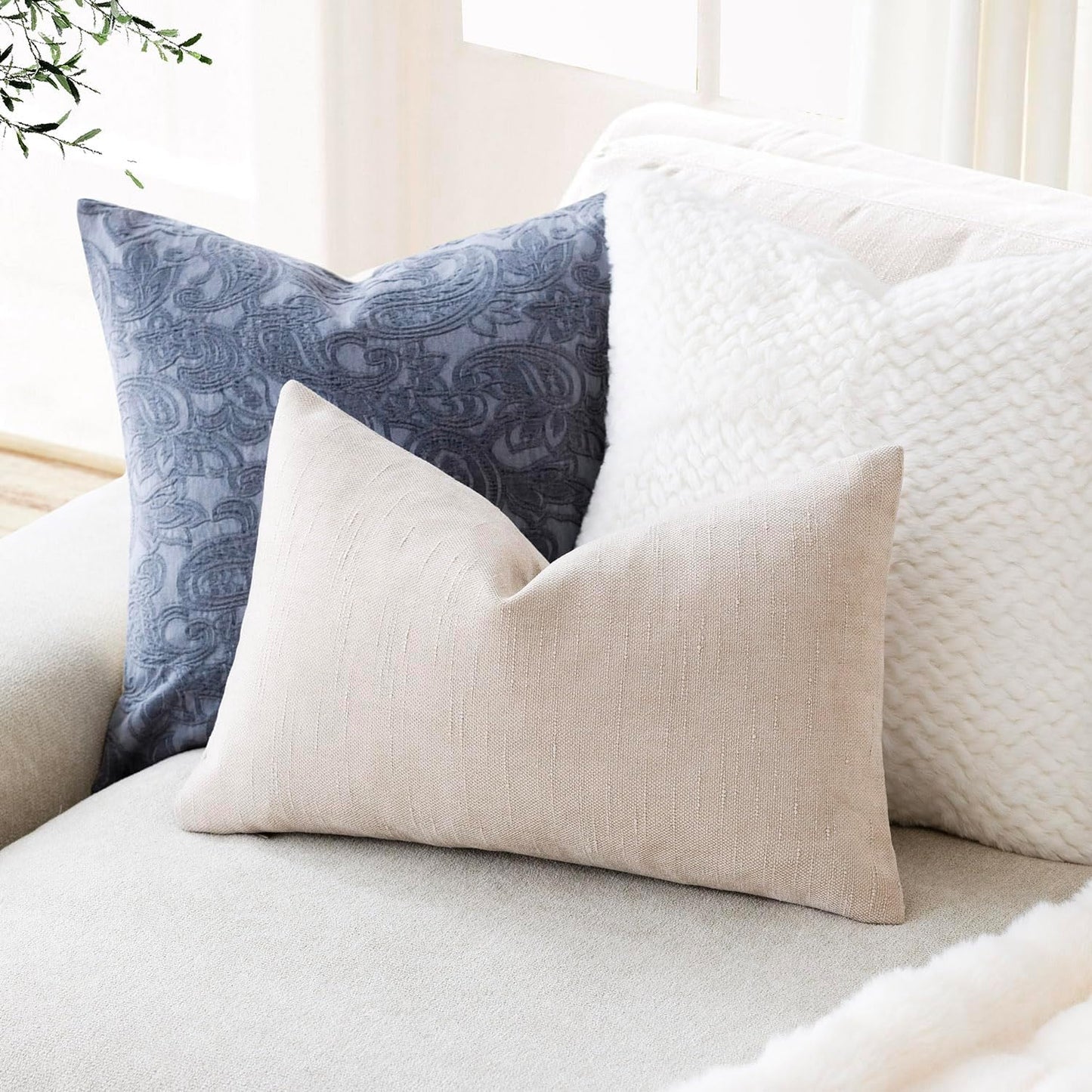 Foindtower Pack of 2 Soft Textured Throw Decorative Pillow Covers Lumbar Accent Solid Cushion Cover Cozy Neutral Farmhouse Pillow Case for Couch Sofa Bedroom Living Room 12x20 Inch, Light Beige