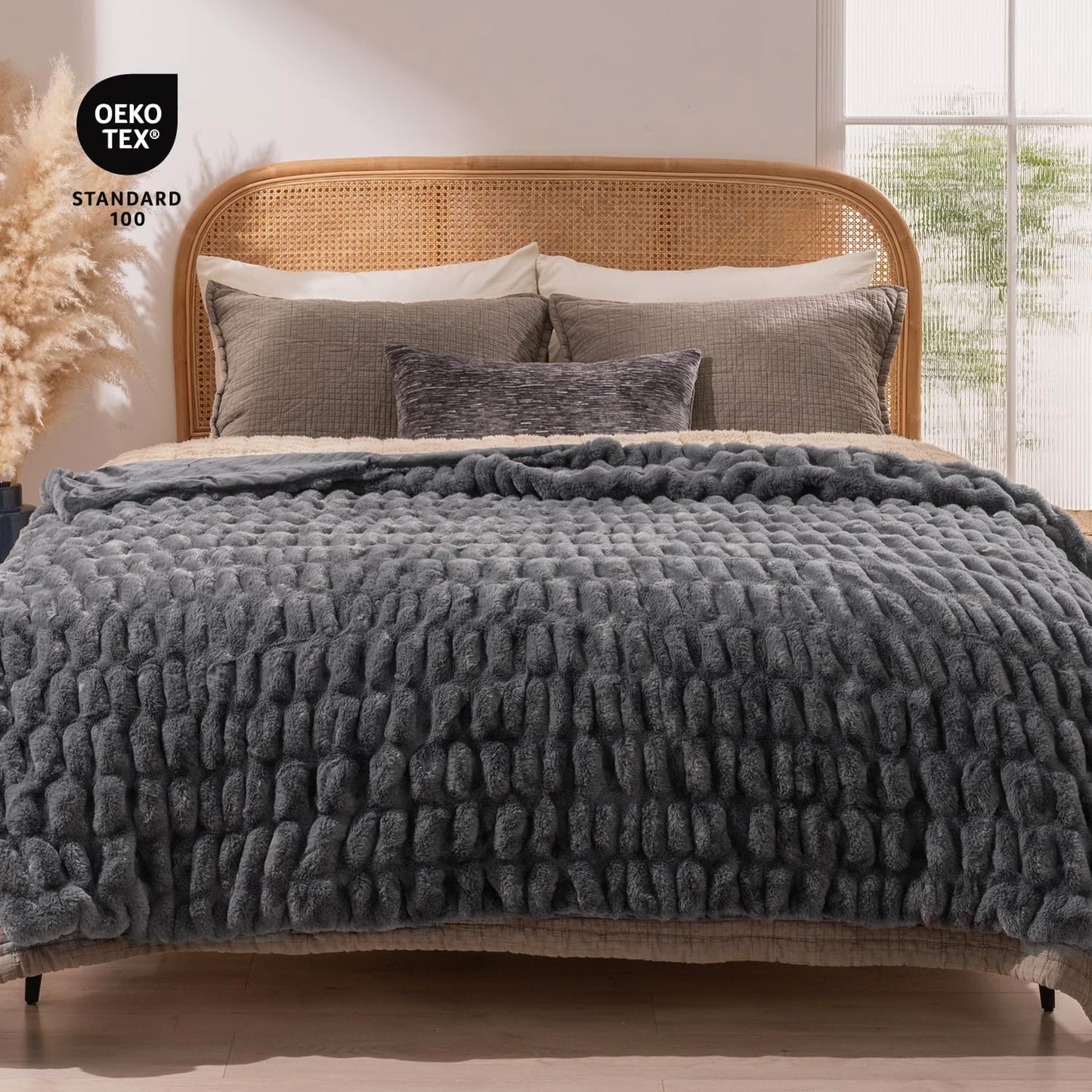 EVERGRACE Luxurious Soft Faux Rabbit Fur Throw Blanket, Cozy Fuzzy Plush Warm Throws for Couch Bed Sofa Chair Decor, Ruched Bubble Fluffy Blanket with Reversible Velvet, 50" x 60", Charcoal Gray