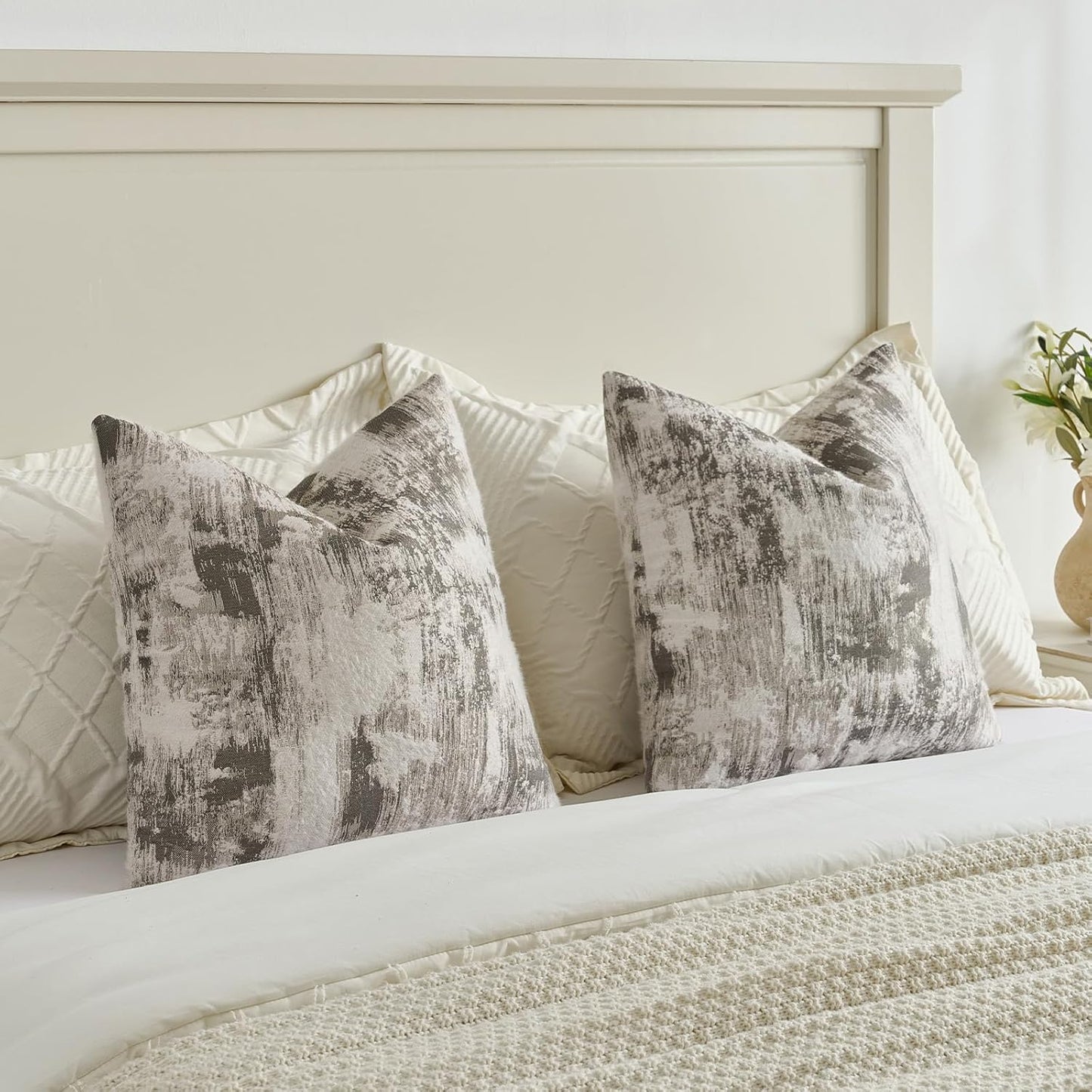 FUTEI Black White Decorative Throw Pillow Covers 22x22 Inch Set of 2,Soft Faux Cashmere Jacquard - Textured & Cozy Cushion Case,Modern Home Decor for Couch Bed Living Room