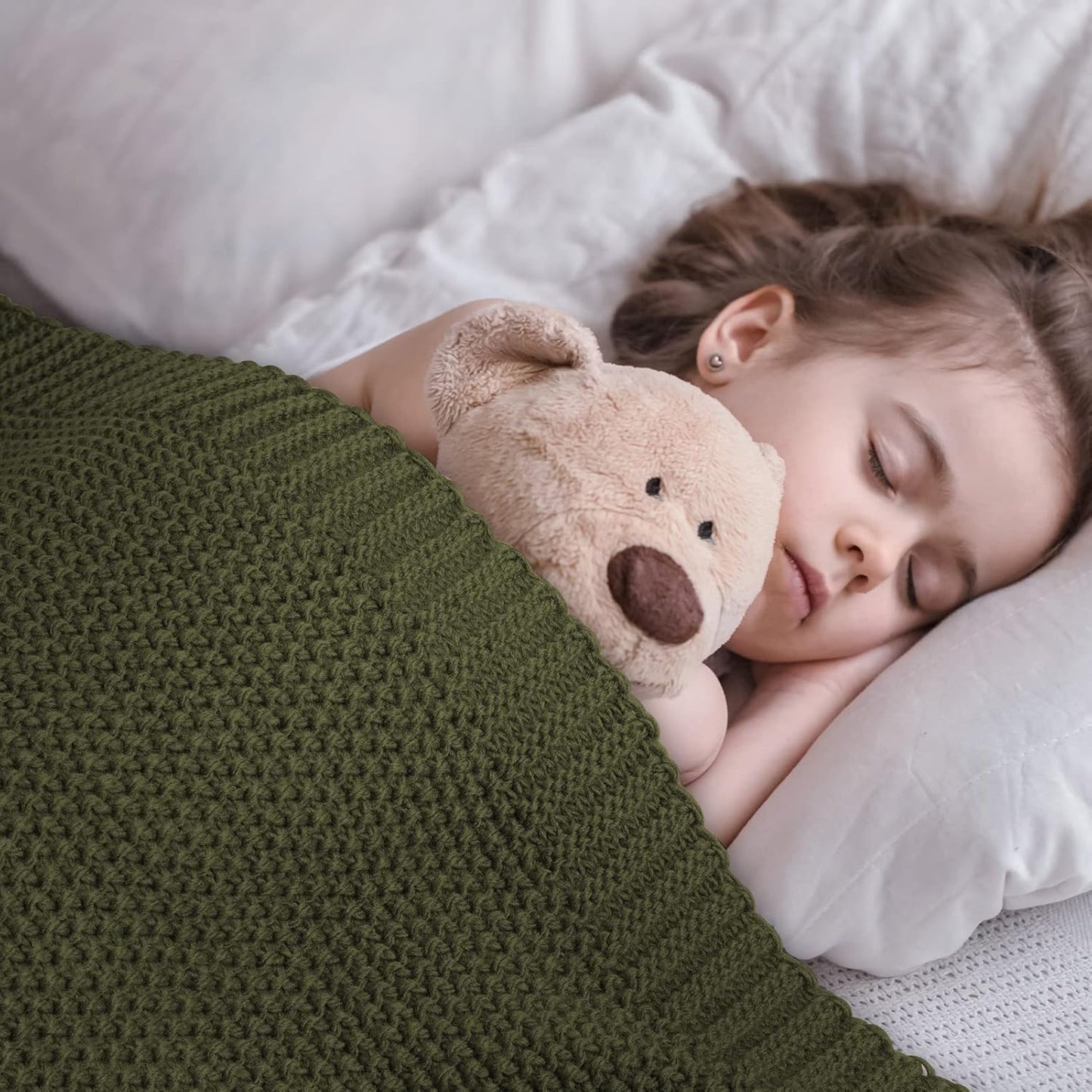 CozeCube Olive Green Throw Blanket for Couch, Soft Cozy Cable Knit Throw for Bed Sofa Living Room, Lightweight Warm Decorative Farmhouse Christmas Blanket, 60"x80", Olive Green