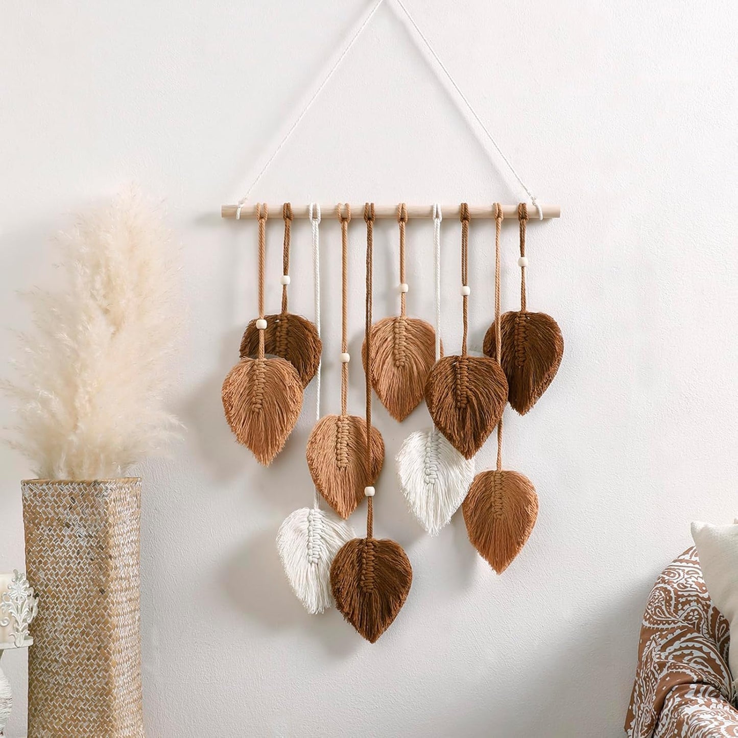 Macrame Tapestry Wall Hanging - Hand Woven Boho Tapestry Fall Leaves Wall Decor, Small Tassels Brown Yarn Hanging Ornament Decor for Bedroom Living Room Dorm
