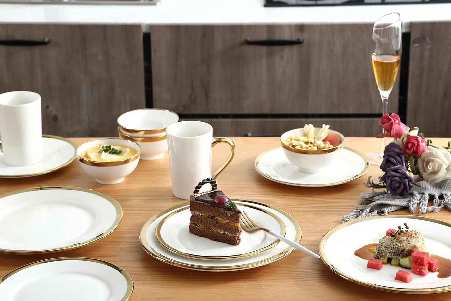 Dinner Plates, Set of 6, 8 inch,White Porcelain with Gold Trim,Appetizer Plates,Ceramic Round Dessert Serving Plates for Bread, Salad, Snack and Finger Food,Elegant Ceramic Dinner Plates