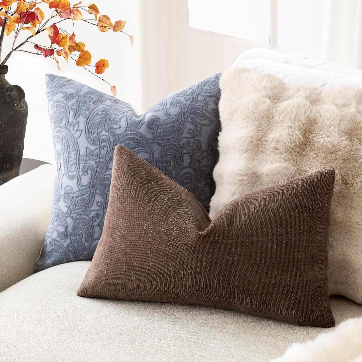 Foindtower Pack of 2 Soft Textured Chenille Throw Decorative Pillow Covers Lumbar Accent Solid Cushion Cover Cozy Neutral Farmhouse Pillow Case for Couch Sofa Bedroom Living Room 12x24 Inch, Chocolate