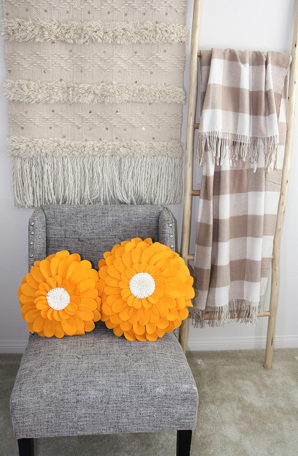 Decorative Flower Pillows – 3D Happy Daisy Flower Throw Pillow - Flower Shape Design Patented-Flower Shaped Pillow For Home Décor – Round Throw Pillows Soft & Cozy - Couch & Bed Flower Shape Pillow