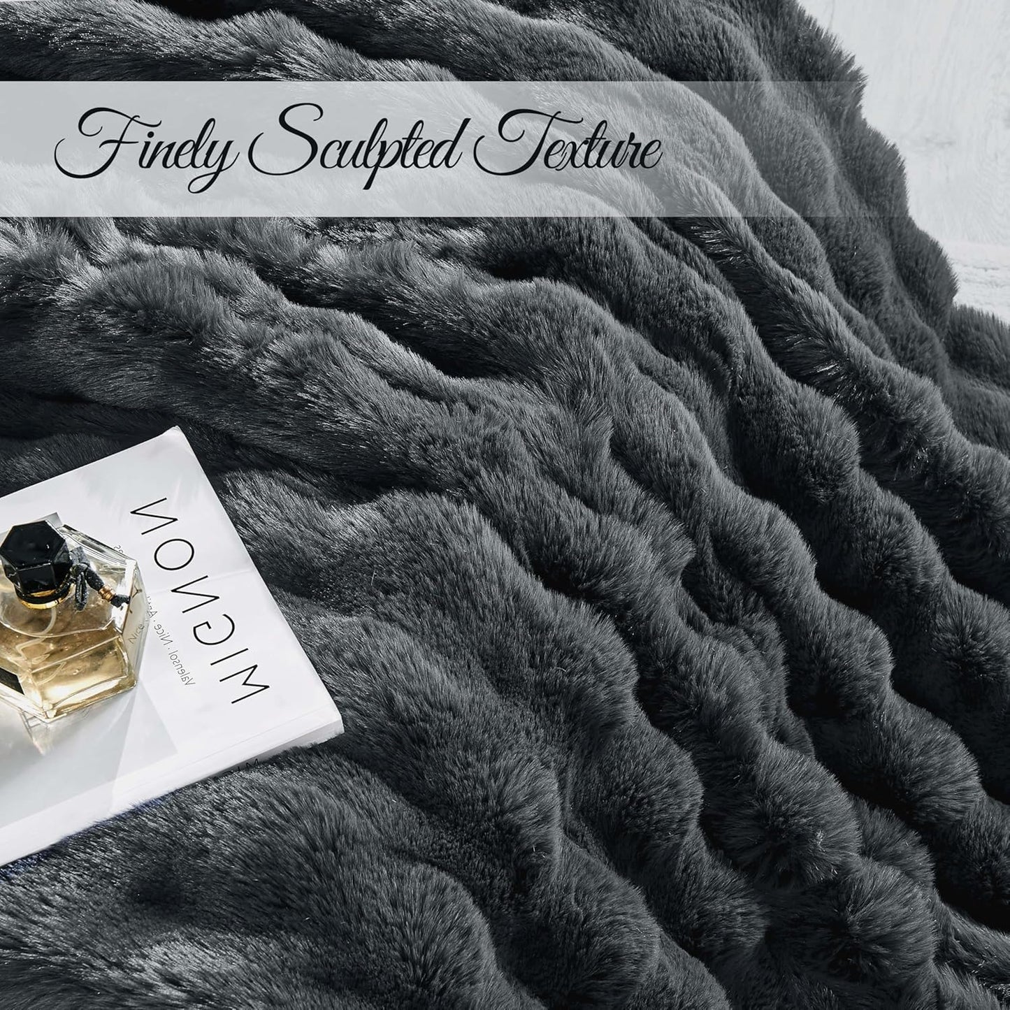 Luxury Faux Rabbit Fur Throw Blanket, Soft Bubble Fluffy Blanket Cozy Fuzzy Throw Blankets for Bed Sofa Couch, Decorative Thick Warm Plush Fuzzy Elegant Soft Mink Blanket (60" x 80", Grey)