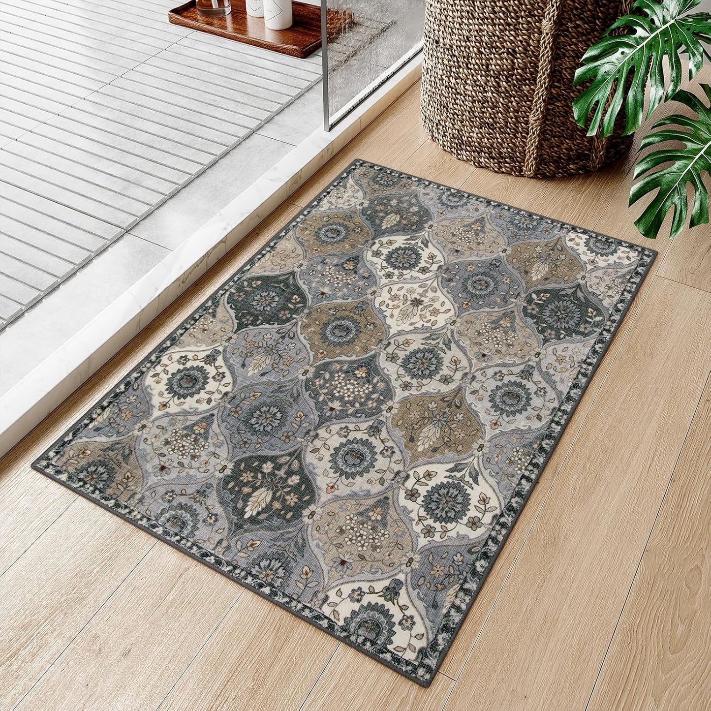 Lahome Moroccan Trellis Area Rug, 2x3 Entryway Rug Non-Slip Washable Indoor Door Mat, Small Oriental Accent Throw Carpet for Bedroom Kitchen Entry Bathroom, Grey