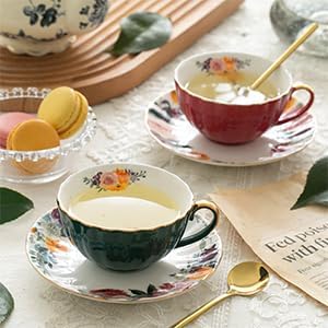 Coffee Cups and Saucers Set of 2,8 oz Tea Cup and Saucer Royal Vintage Ceramic Floral Lined Coffee Cup for Latte,Cappuccino,Porcelain Tea Sets Gift for Birthday Gifts(Red/Green)
