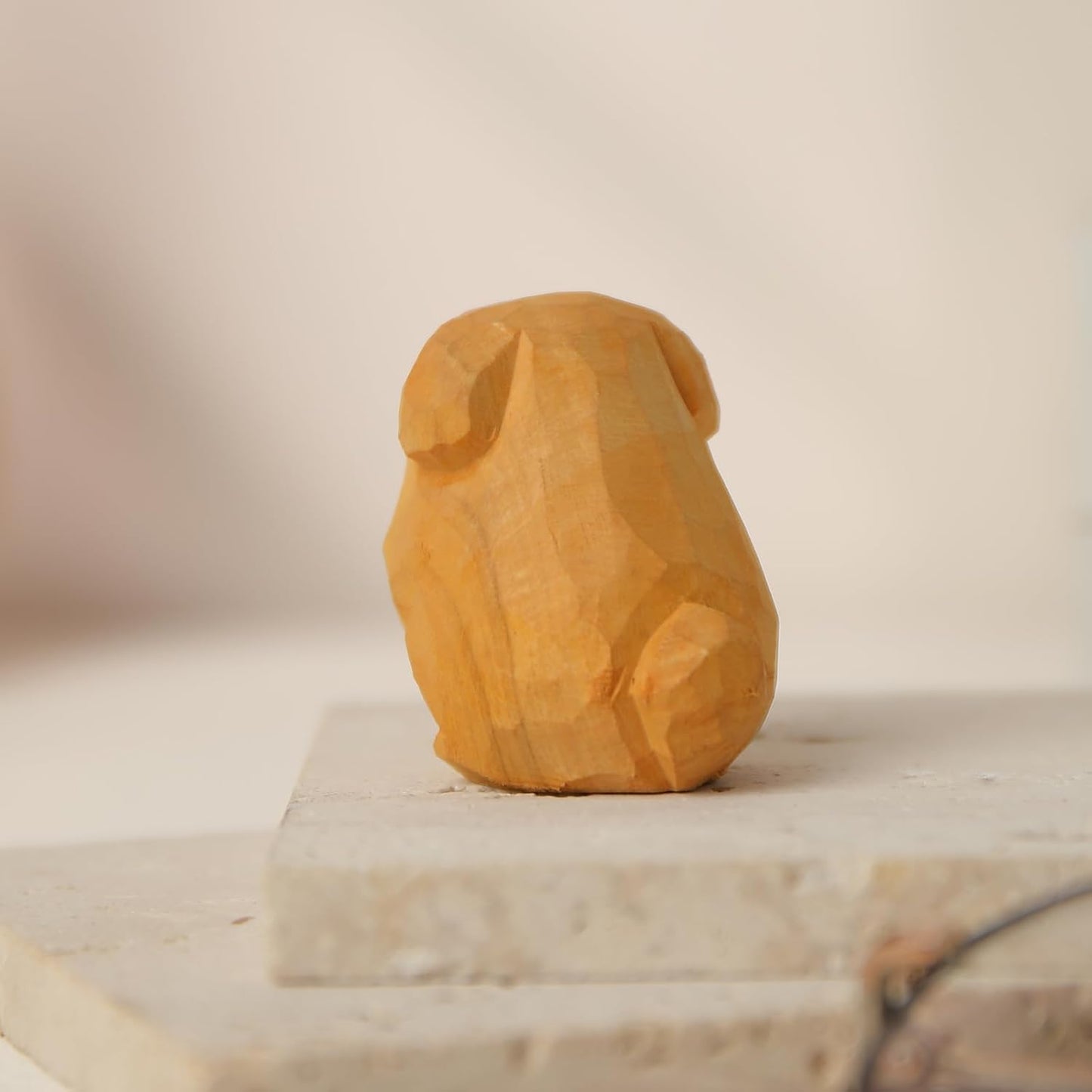 Cute Small Wood Golden Retriever Figurine,1.6'' Handmade Carved Golden Retriever Statue, Unique Dog Figure Collectibles Home Decor Gift for Dog Lover