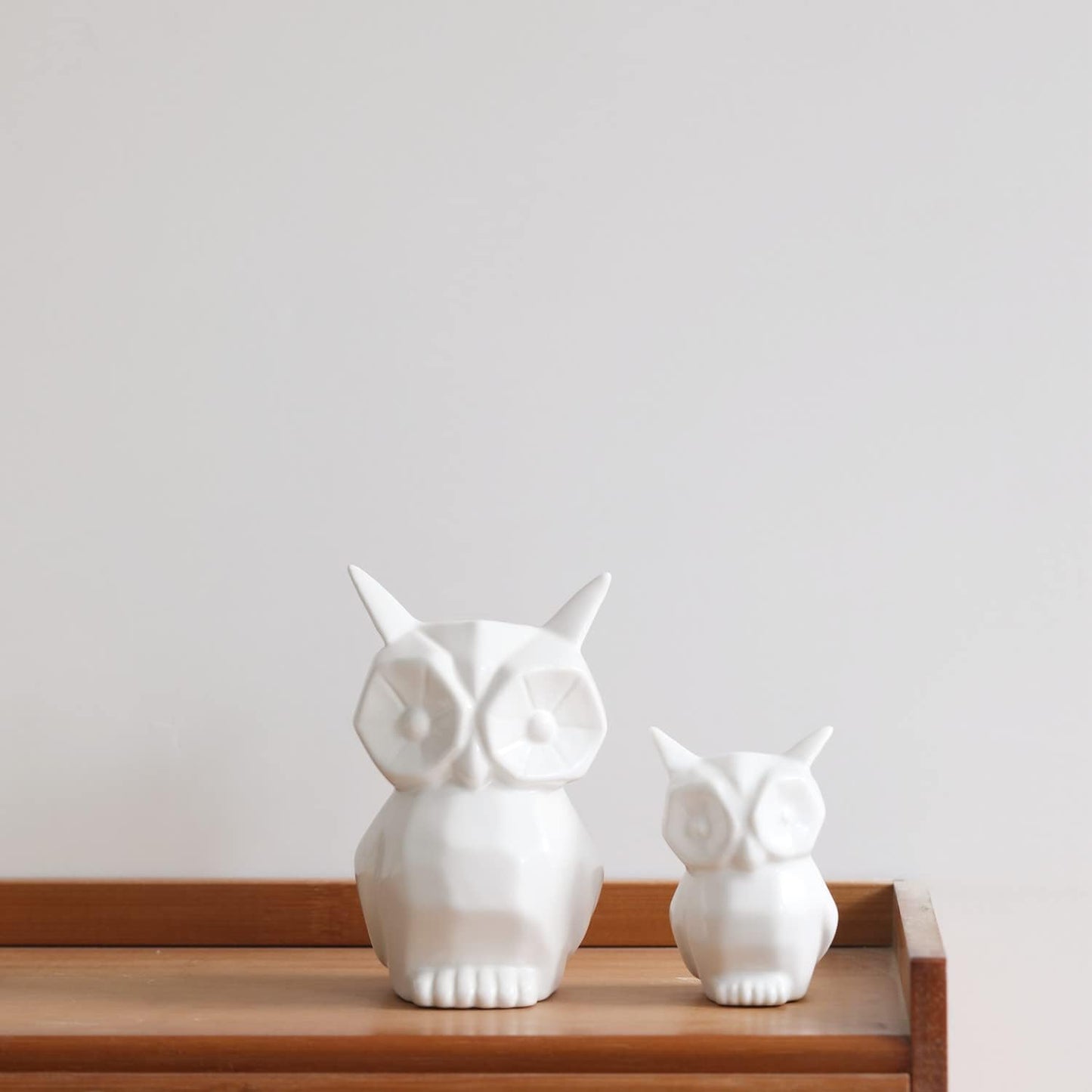GOODSTART Glazed Ceramic Owl Statue for Home Decor - Modern Bird Figurine for Cabinet, Fireplace Mantel, Living Room, Bedroom - Ornaments and Gifts for Owl Lovers (White)