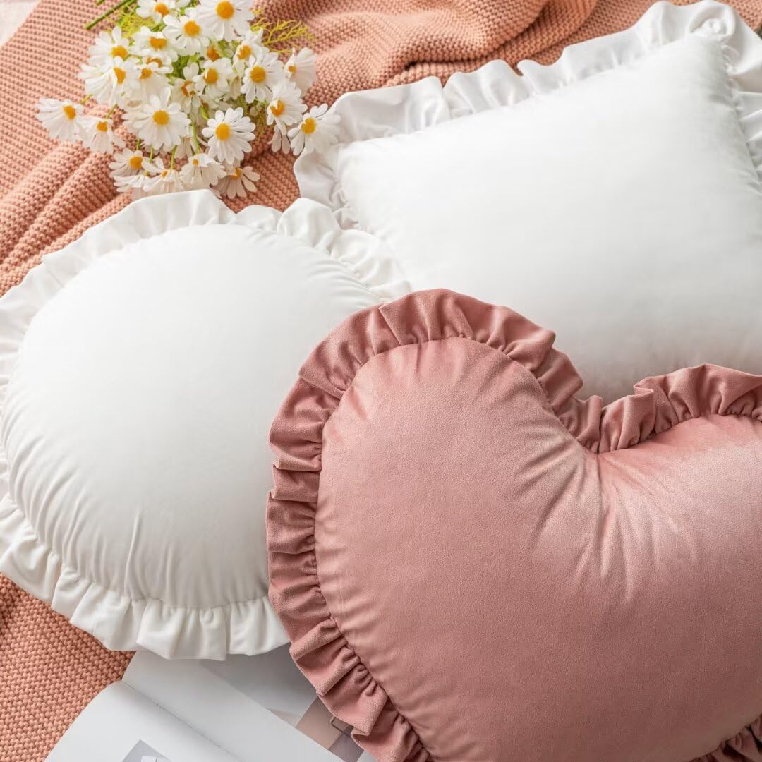 Heart-Shaped Throw Pillow 20×16 Inch Velvet Ruffed Heart Pillow Home Decoration Pillows Cushion for Sofa Bed Chair Living Room Black