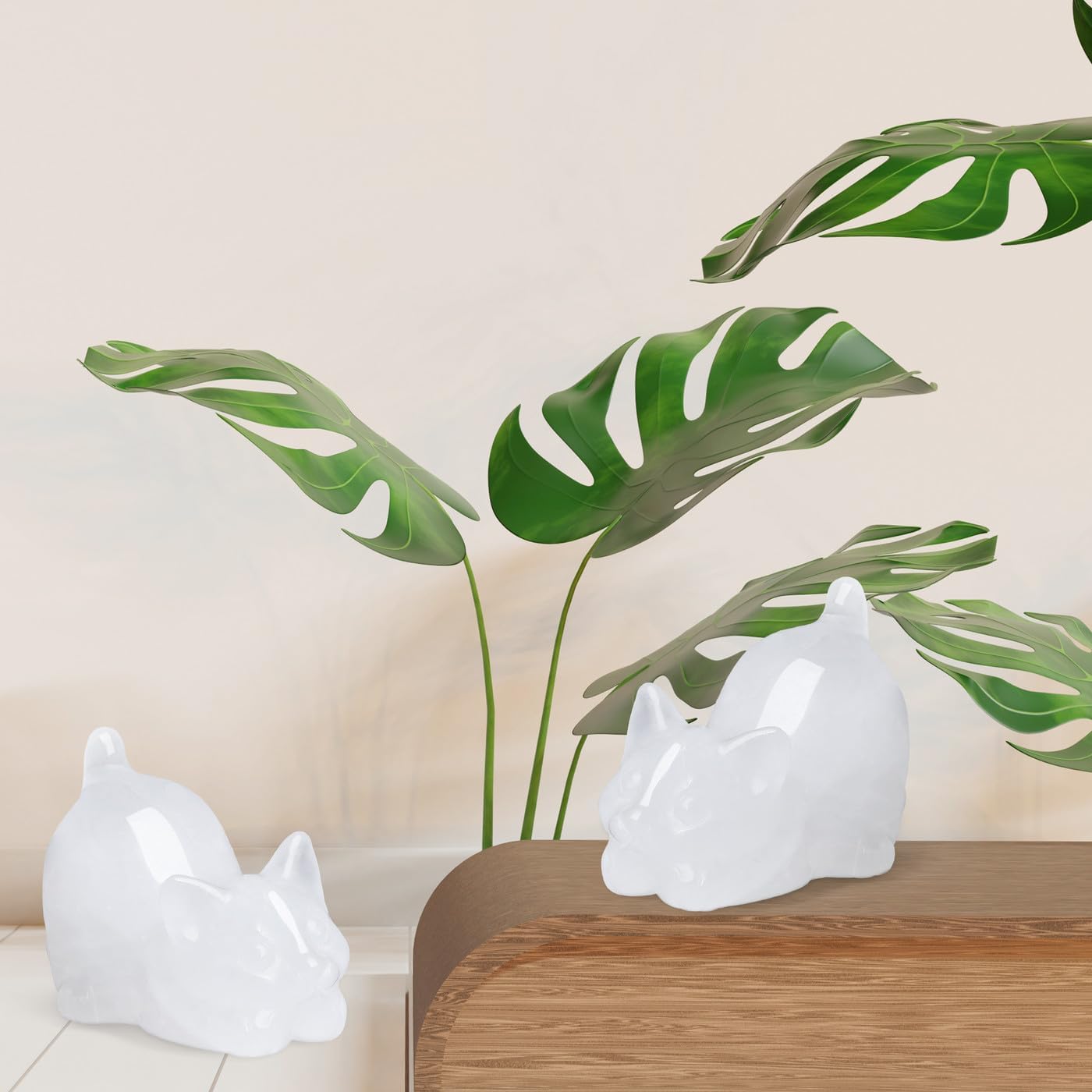 Clear Quartz Cat Decor Crystal Statue Carved Home Office Room Decor Figurines for Desk Sculpture Lazy Handcrafted Healing Stone Natural Gemstones Spiritual Gifts for Cat Lovers