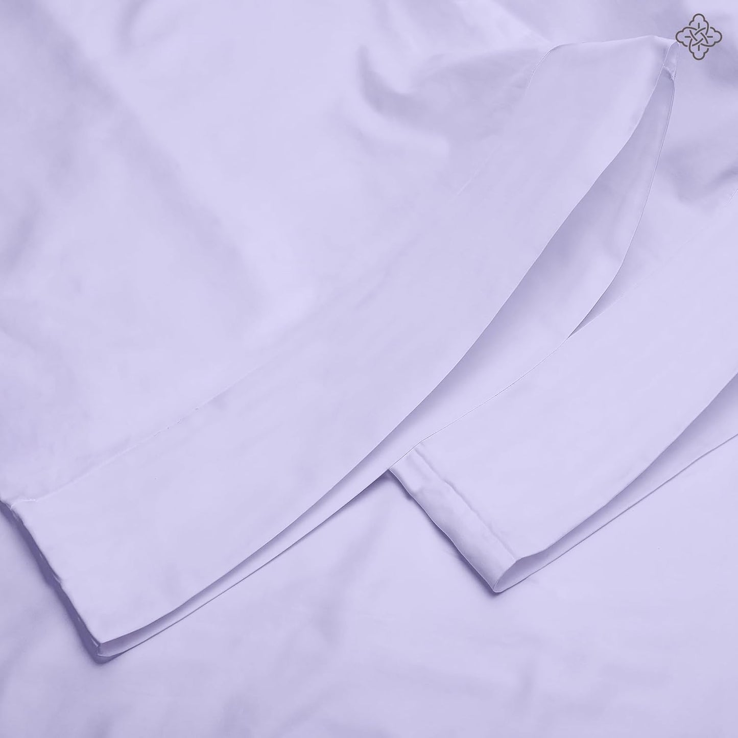 Bioweaves 100% Organic Cotton Pillow Cases 300 Thread Count Soft Sateen Weave GOTS Certified – Standard/Queen Size, Set of 2, Lavender