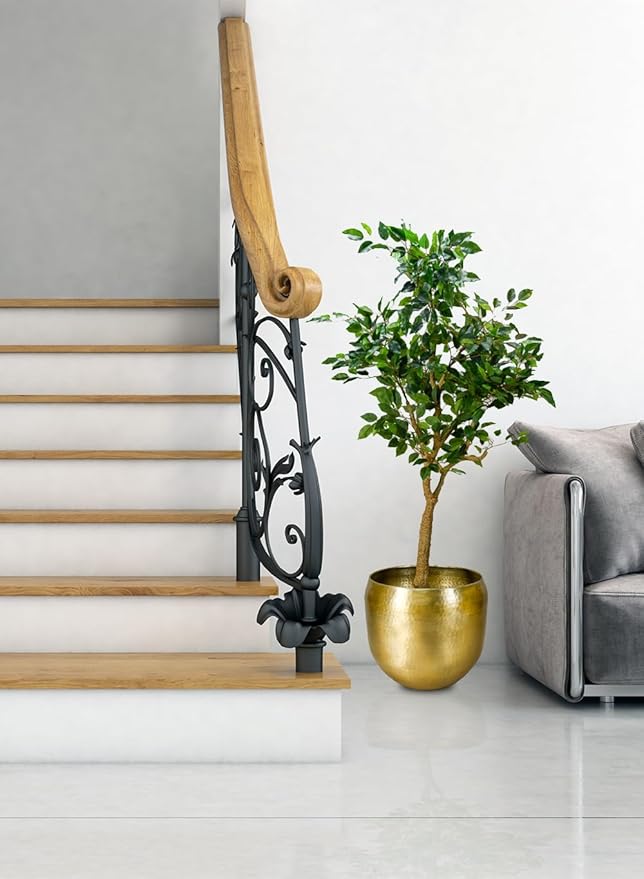 Serene Spaces Living Large Brass-Look Aluminum Cachepot – 15.5" Diameter, 13" Tall Handcrafted Vintage Planter for Indoor Plants, Flowers, Weddings, Centerpieces – No Drainage