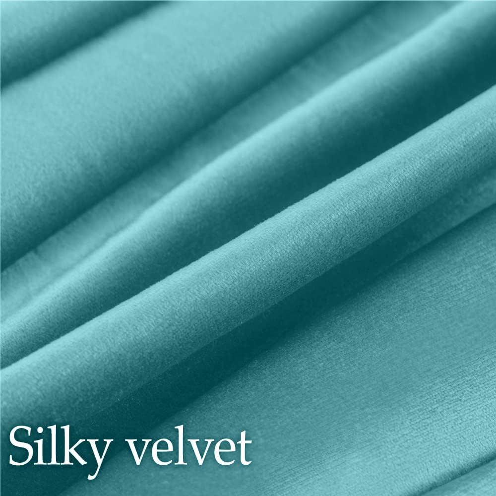 lalaLOOM Velvet Throw Pillow Covers, Set of 2, 18x18 Decorative Square Pillows Home Decor, Soft Accent Cases, Silky Machine Washable Pillowcases for Sofa, Couch, Bedroom, Living Room, Turquoise