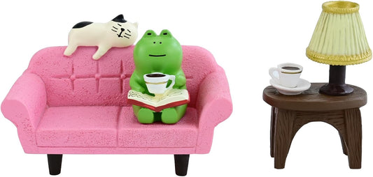 Cute Mini Frog Figurine with Small Sofa and Lamp Table Resin Figure for Office Home Decor for Frog Lovers (Pink Sofa)