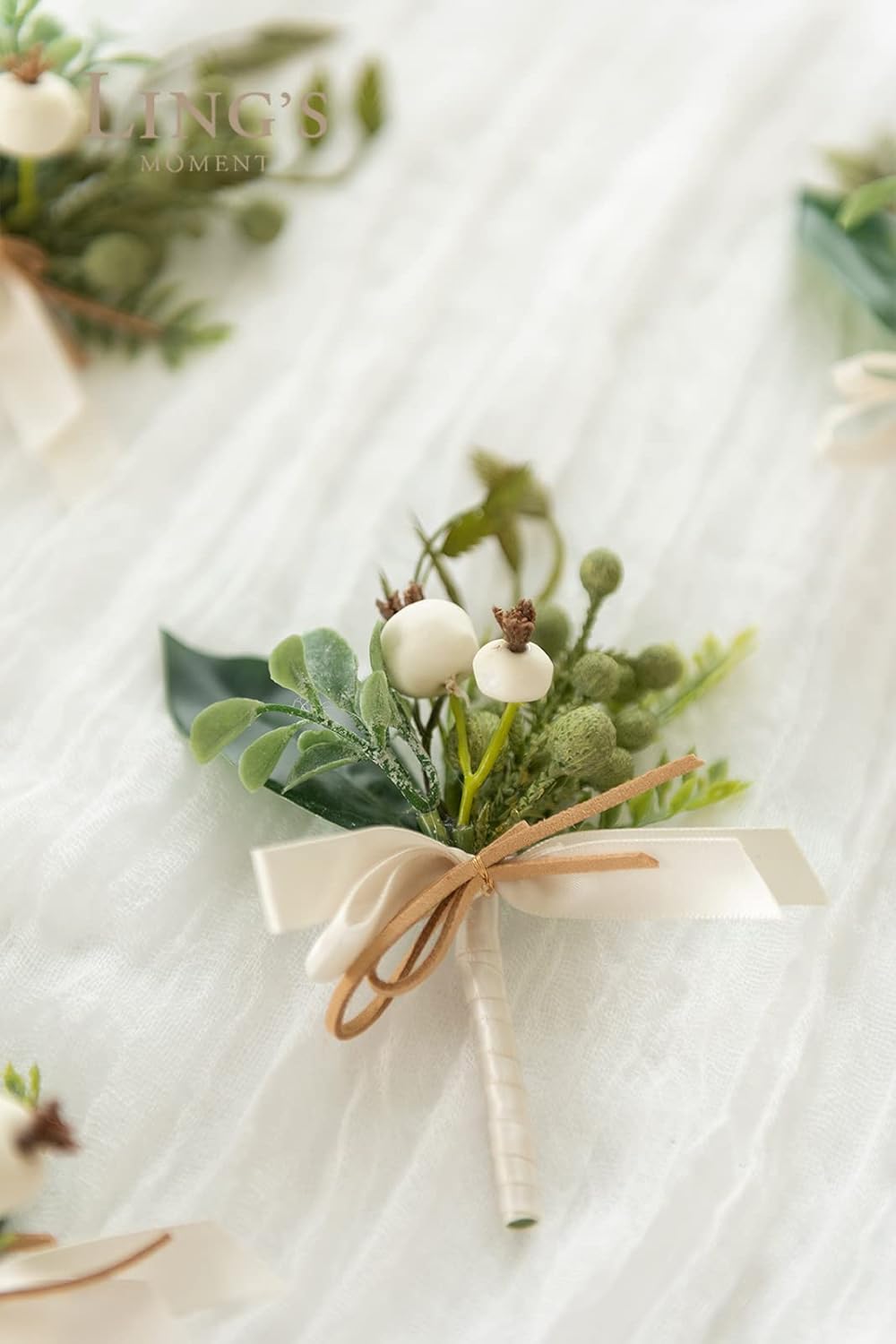 Ling's Moment Boutonniere for Men, 10pcs Groomsmen Guest Boutonniere, Artificial Flowers for Wedding Décor/Prom/Homecoming,etc.White Greenery Berry