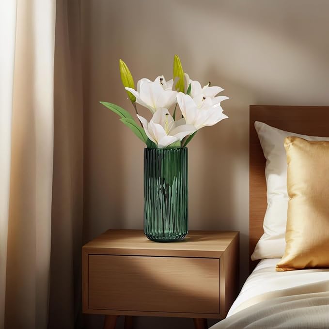 Ekirlin Green 7.5 inch Flower Vase for Home Decor, Thickened Hand Blow Glass Vase Round Vintage Striped Bottles for Bookshelf, Dinner Table, Indoor, Office, Desktop, Meeting Room, Bathroom, Best Gift