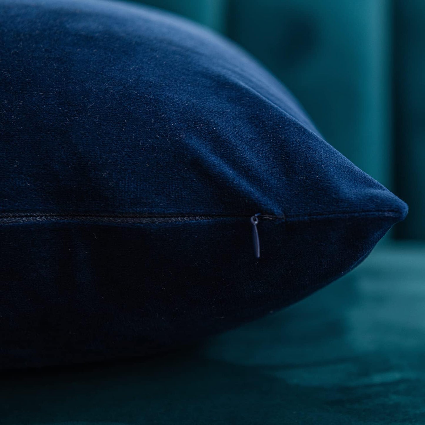 Couch Pillow Cases 16x16 Navy: 2 Pack Cozy Soft Velvet Square Throw Pillow Covers for Farmhouse Home Decor