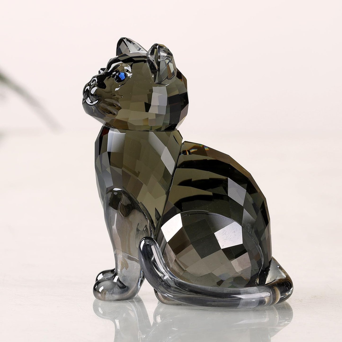 Crystal Cat Realistic Animal Kitten Art Figurine Collection Table top Ornament Statue Home Decor (Black)