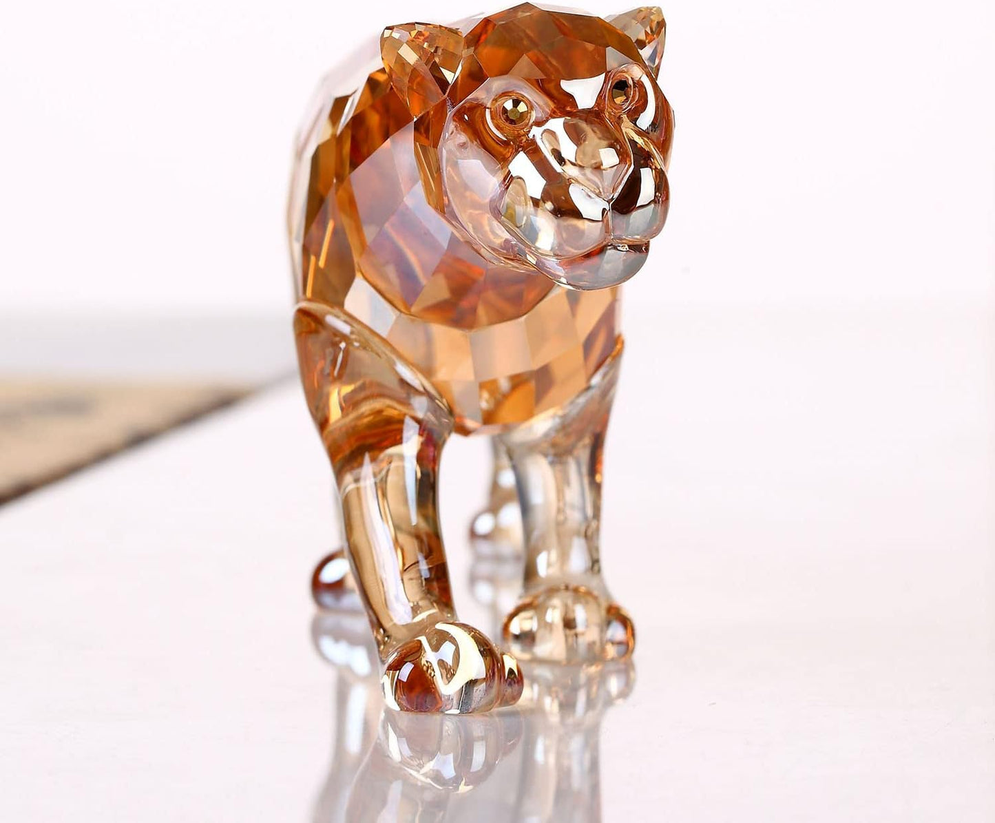 Crystal Leopard Cheetah Realistic Animal Art Figurine Collection Table top Ornament Statue Home Decor (Gold)