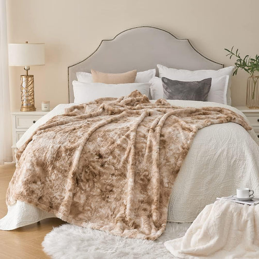 Krifey Oversized Faux Fur Blanket, Super Soft Cozy Blanket, Luxury Fluffy Throw Blanket Fuzzy Bed Throw, Plush for Women, Marbled Beige 60" x 80"