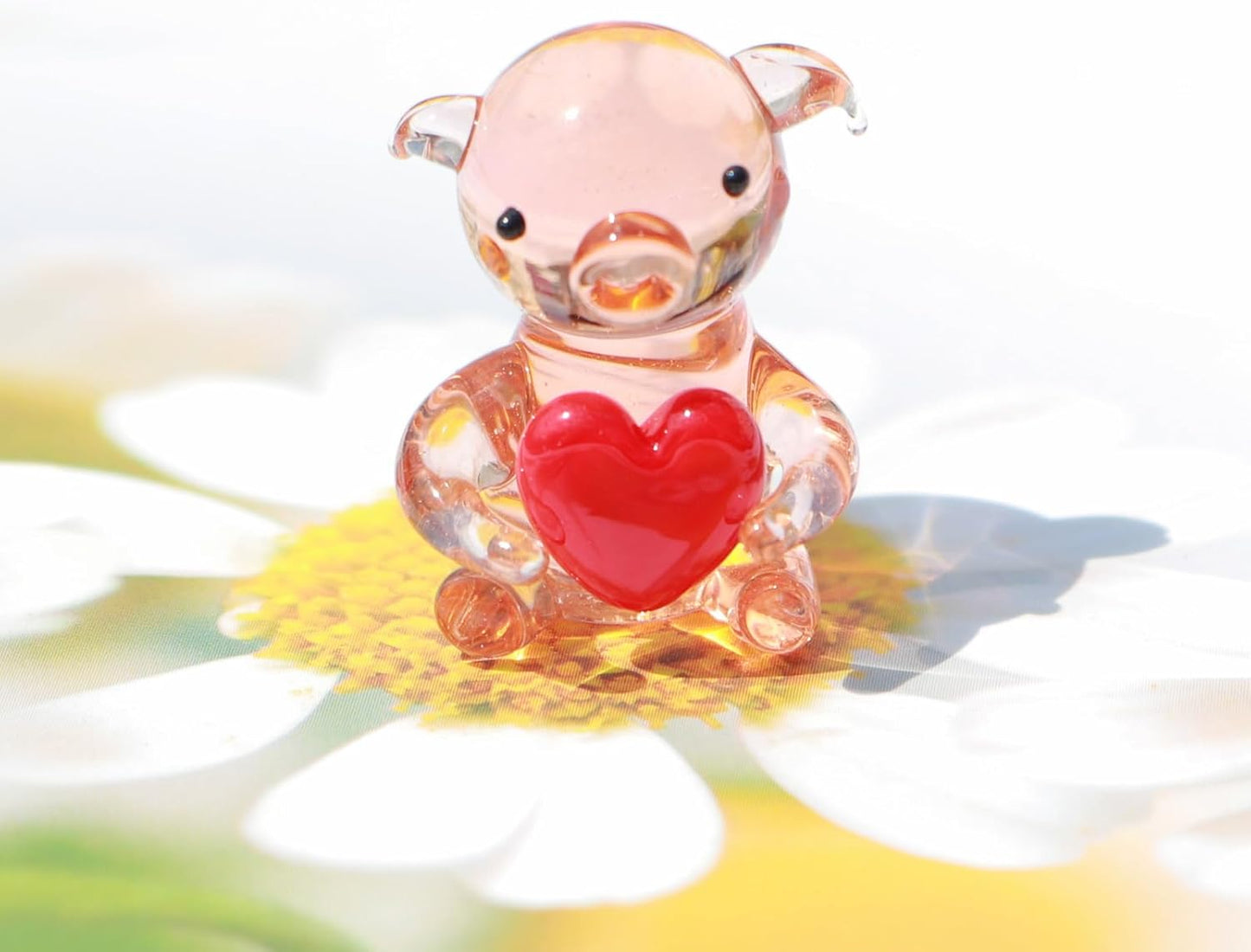 Miniature Hand Blown Glass Pig Figurine Crystal Animal Decor, Home Statues Collectible Figurines 3D Animal Ornament for Women & Men Heart