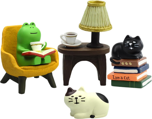 Cute Mini Frog and Cat Figurine for Office, Home Decoration Perfect Cute Frog and Cat Gift