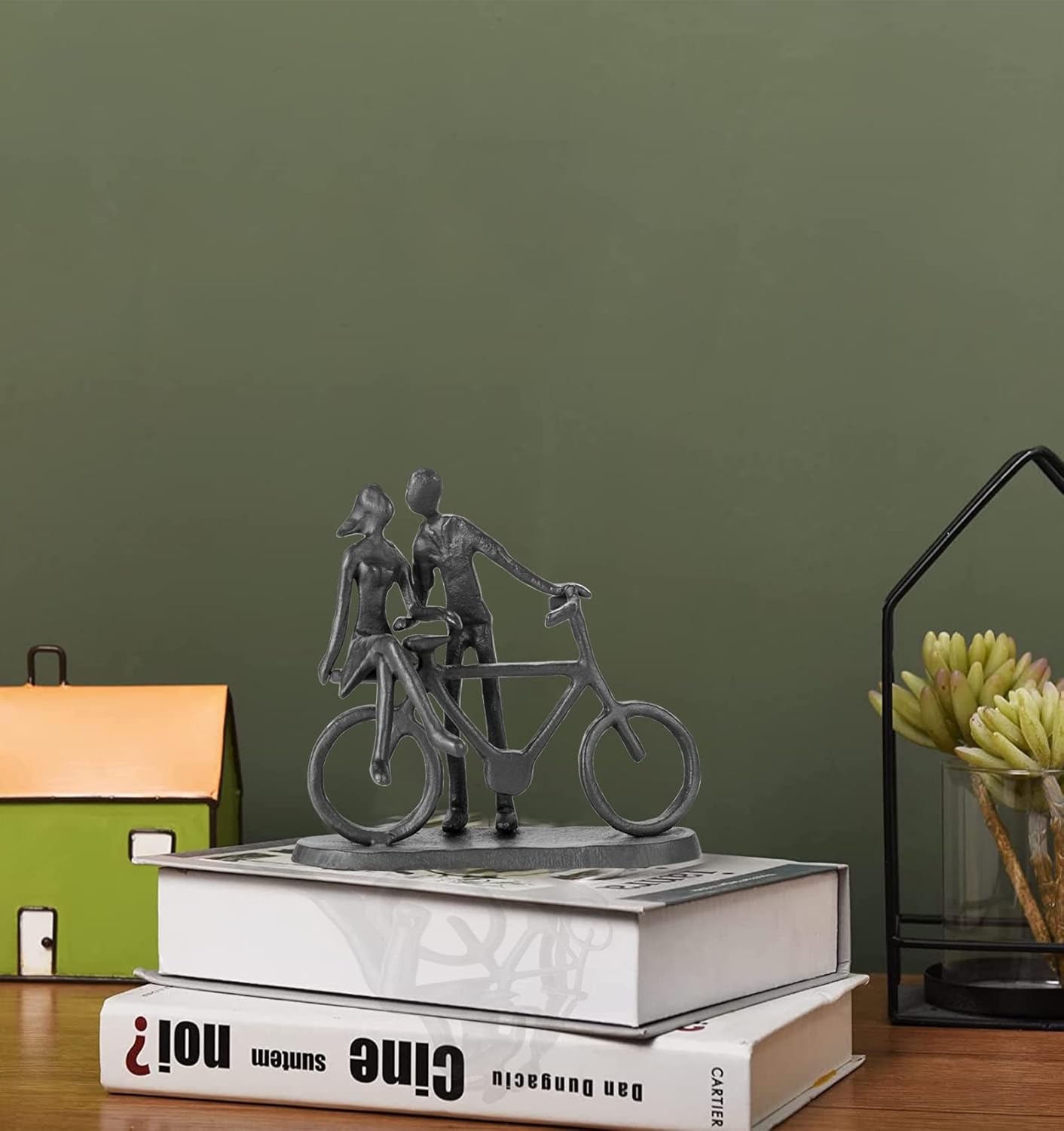 Bike Couple Figurine Statue - Art Metal Sculpture Decor Anniversary - Romantic Gift for Wedding and Anniversary - for Him,Her and Bicycle Lovers, Metal Ornament Couple Statues for Home Decor