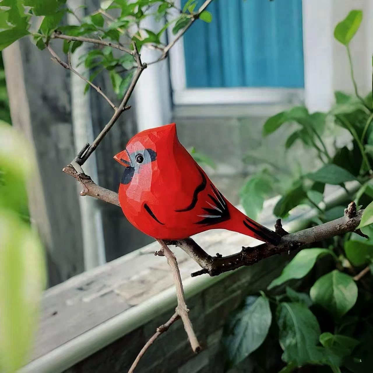 Handmade Wooden Red Cardinal Figurines Set, Hand-Painted Male Cardinal Birds on Base - Home Decor, Christmas Ornaments, Unique Gift for Bird Lovers & Craft Enthusiasts