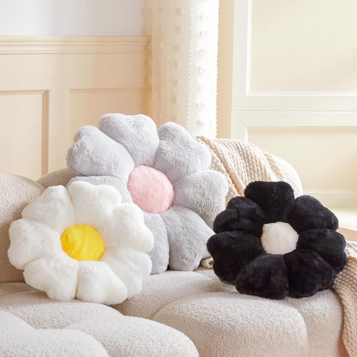 Flower Pillow, White Daisy Flower Decorative Pillows for Bed, Cute 19.6" Flower Shaped Pillow with Soft Faux Rabbit Fur Dorm Home Decor Floor Seating Cushion